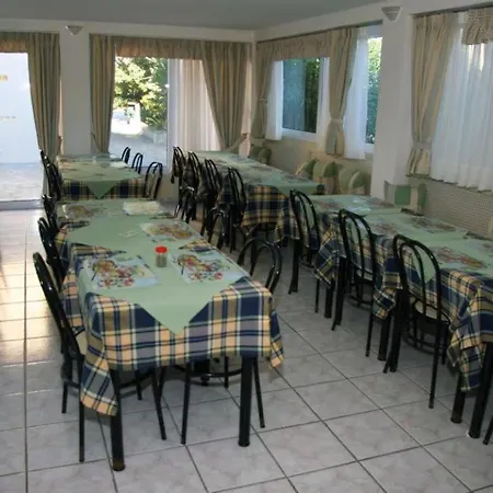 Daniel (adults Only) 호텔 Kalamákion