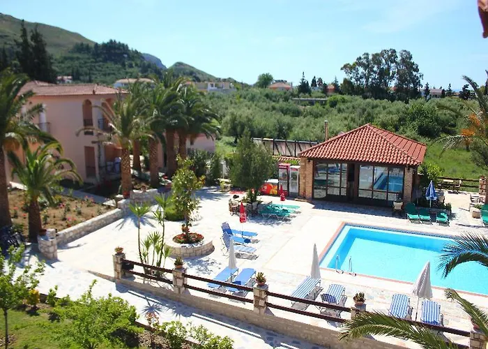 Daniel (adults Only) Kalamákion