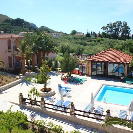 Daniel (adults Only) Kalamákion